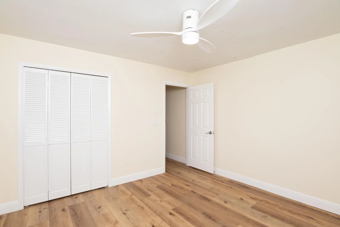 Photo of 3201 SE Fairway W