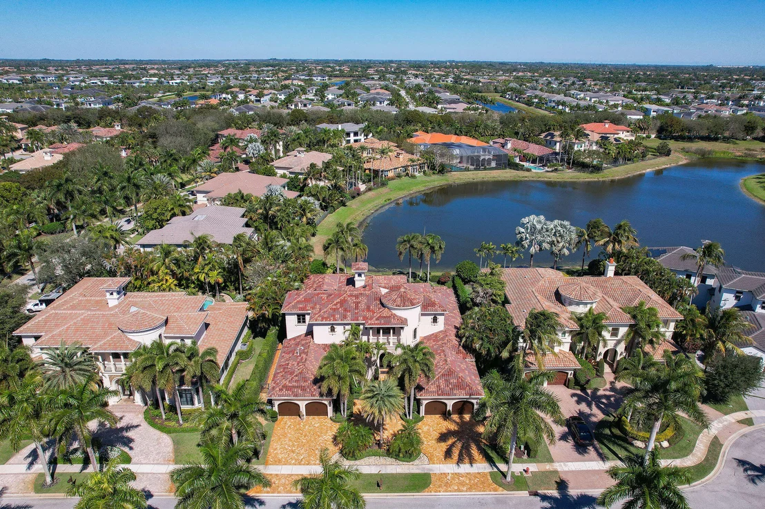 Photo of 9253 Este Lago Drive