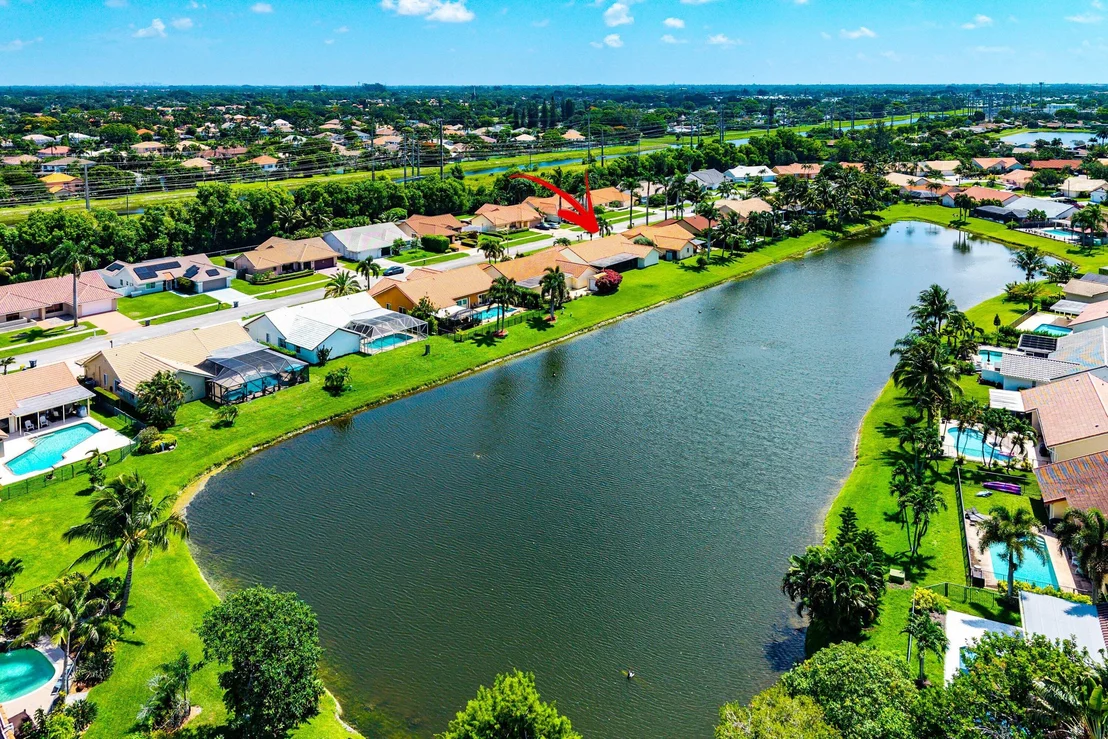 Photo of 9295 Sun Pointe Drive