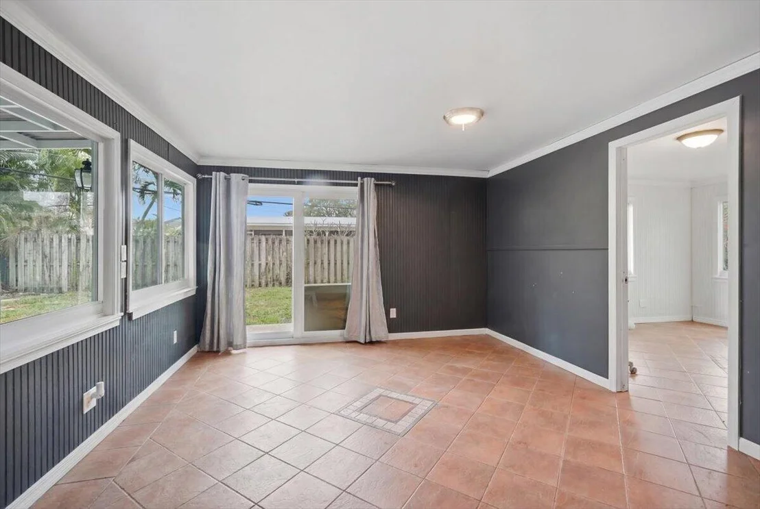 Photo of 330 SE 6th Street