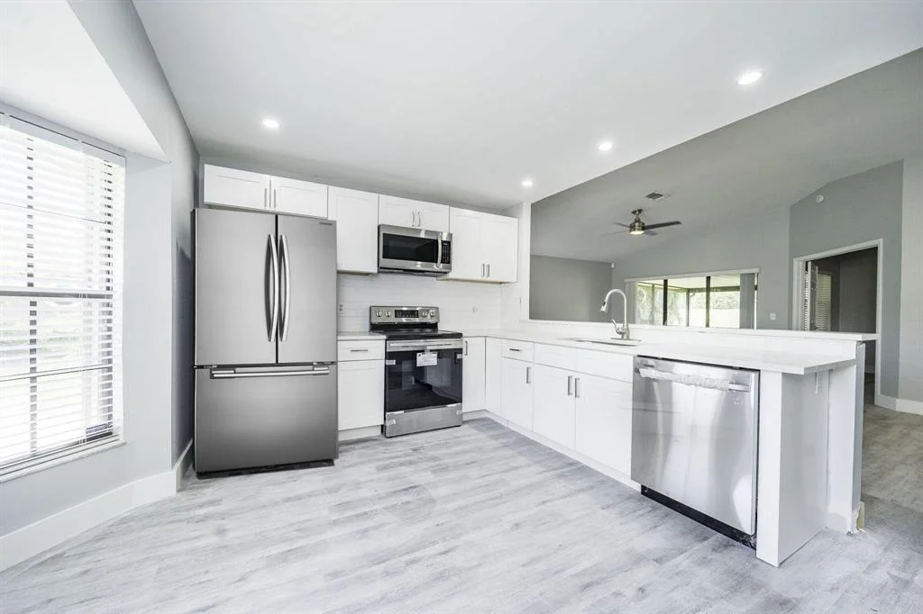 Photo of 5319 Helene Circle