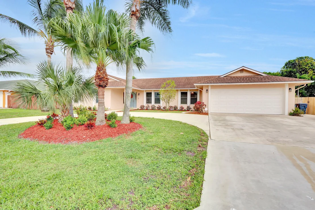 Photo of 3190 Windward Lane