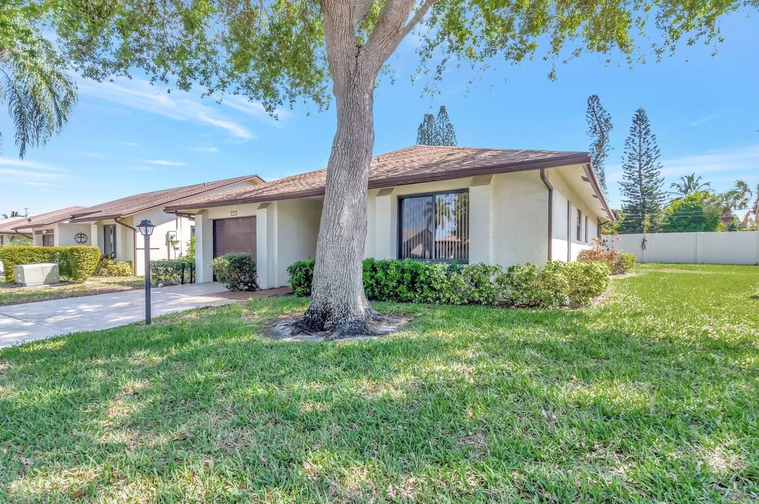 Photo of 6430 Olivewood Circle
