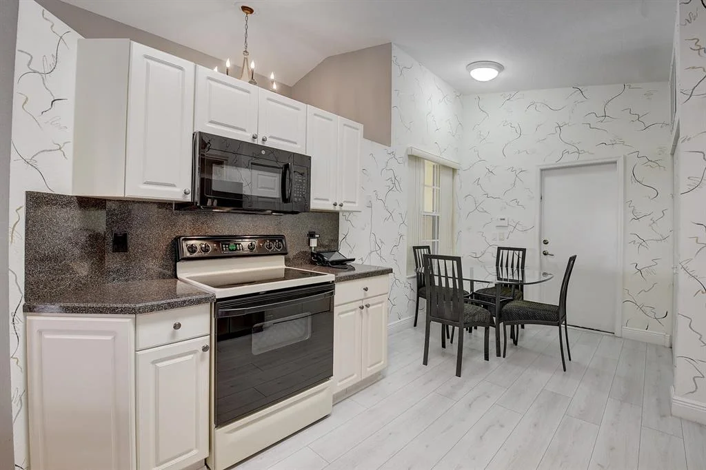 Photo of 7677 Cherry Blossom Way