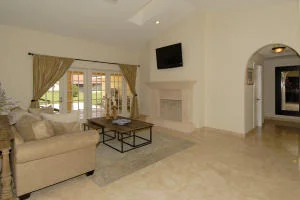 Photo of 21347 Chinaberry Drive