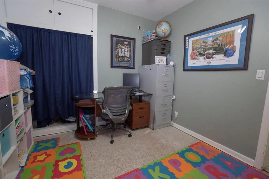 Photo of 716 Juniper Drive