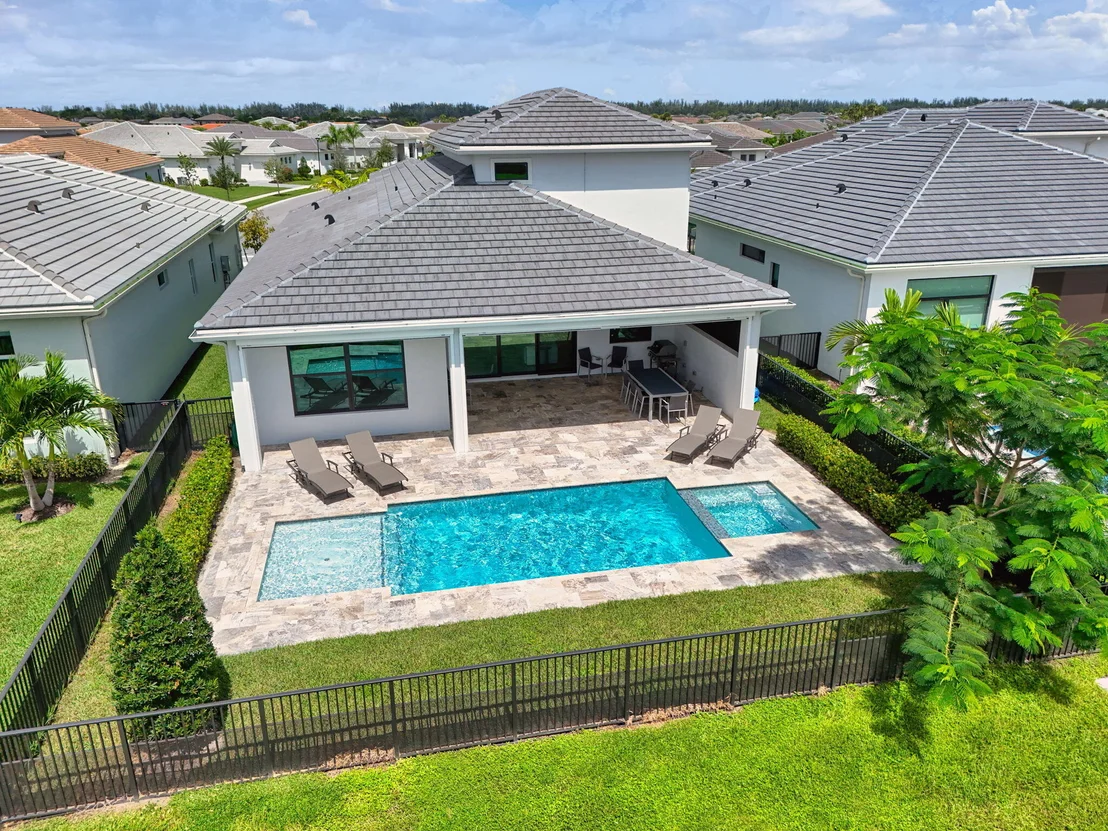 Photo of 15664 Merritt Drive
