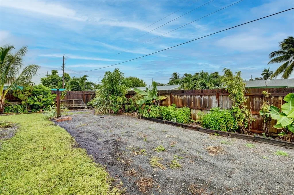 Photo of 1036 Coral Drive