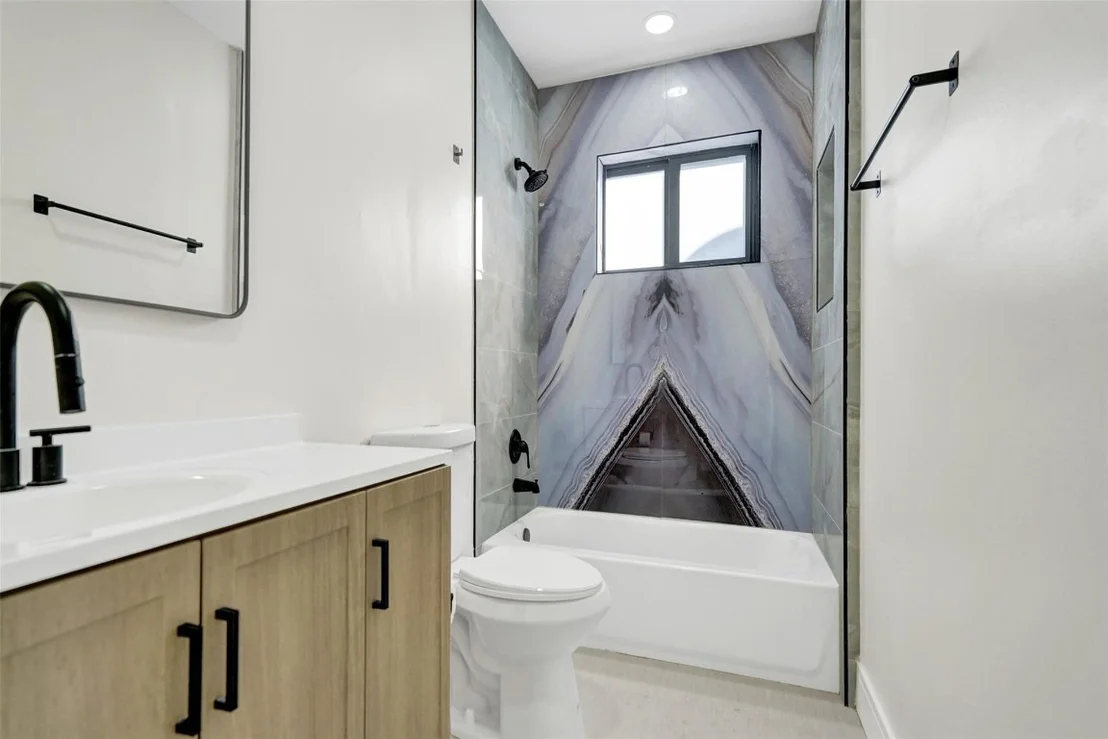 Photo of 2331 Nassau Drive