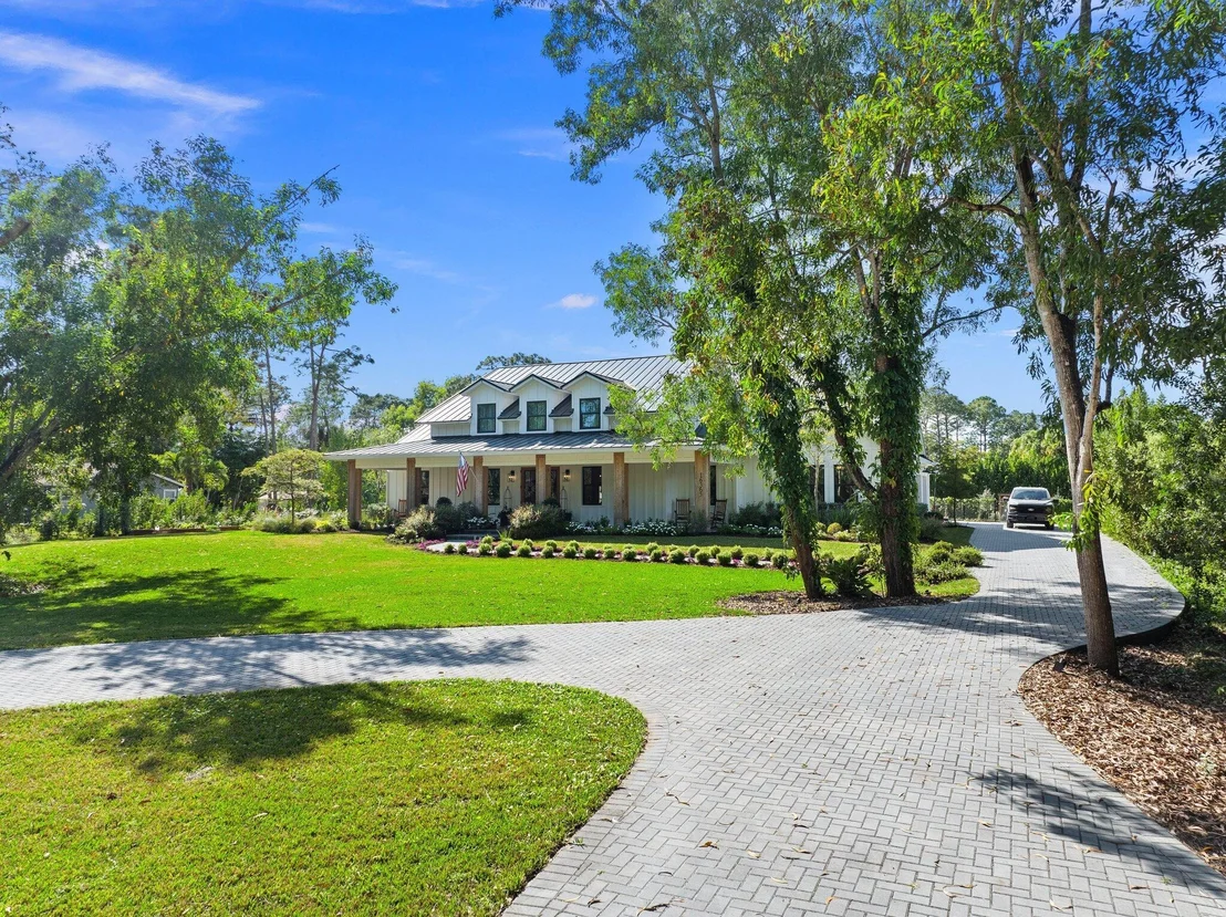 Photo of 16365 122nd Drive N