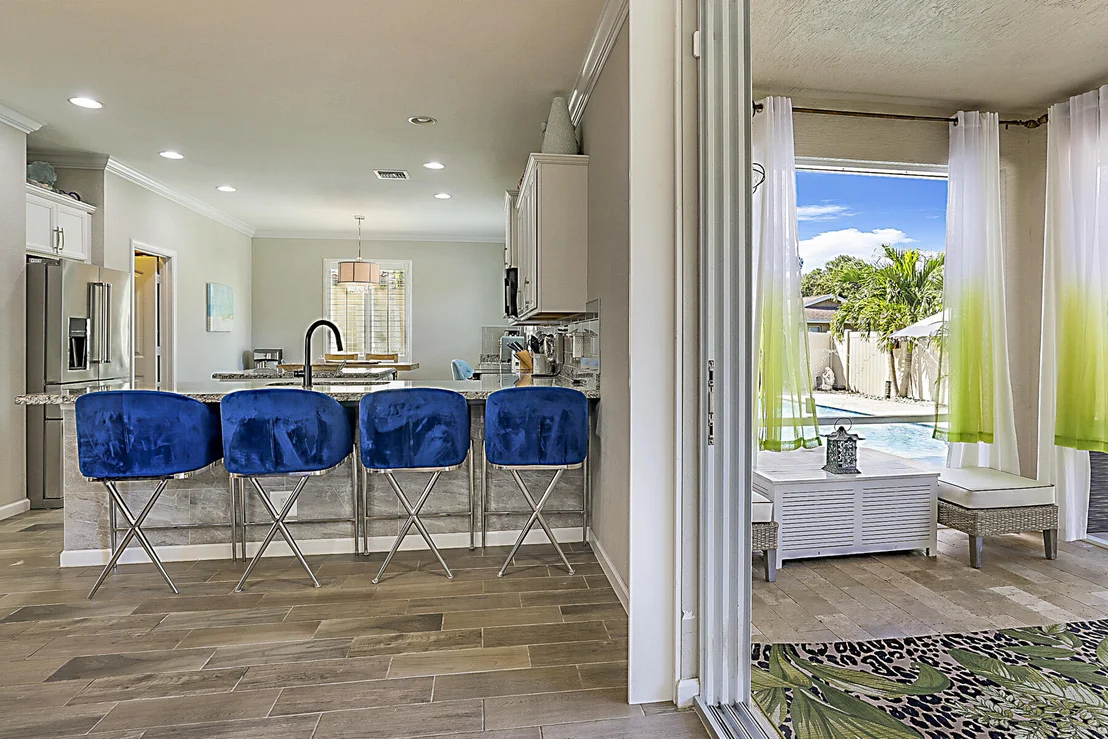 Photo of 7131 Limestone Cay Road