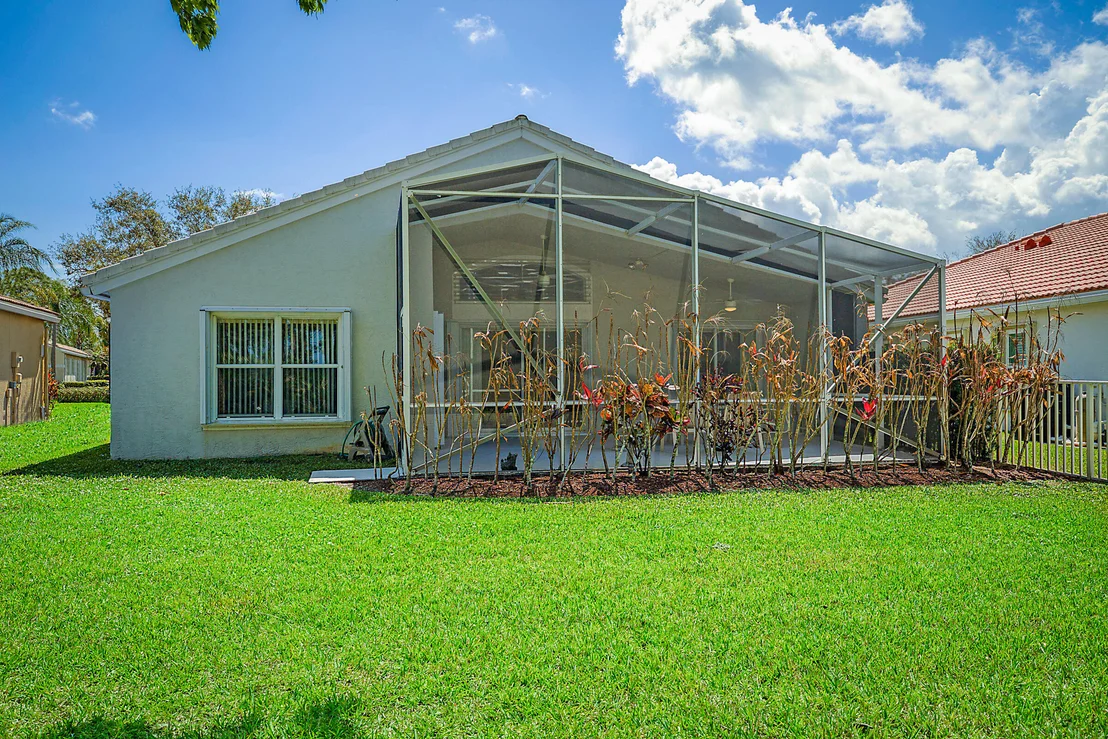 Photo of 7008 SE Twin Oaks Circle