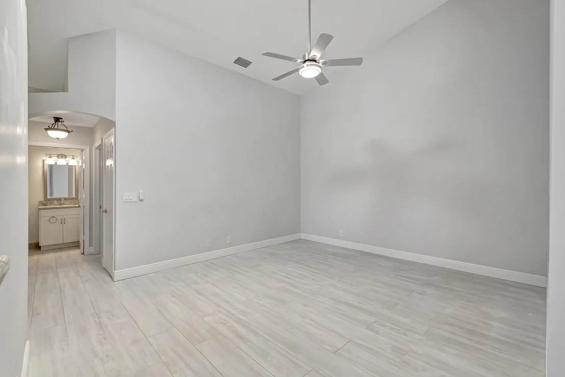 Photo of 6237 Canal Shore Way