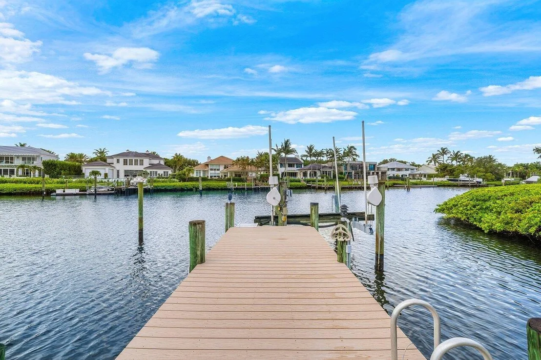 Photo of 3602 Captains Way