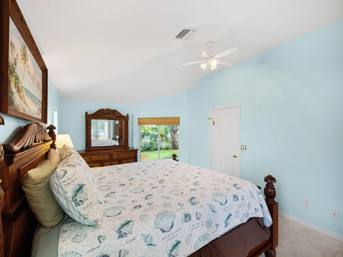 Photo of 5596 SE Sailfish Way