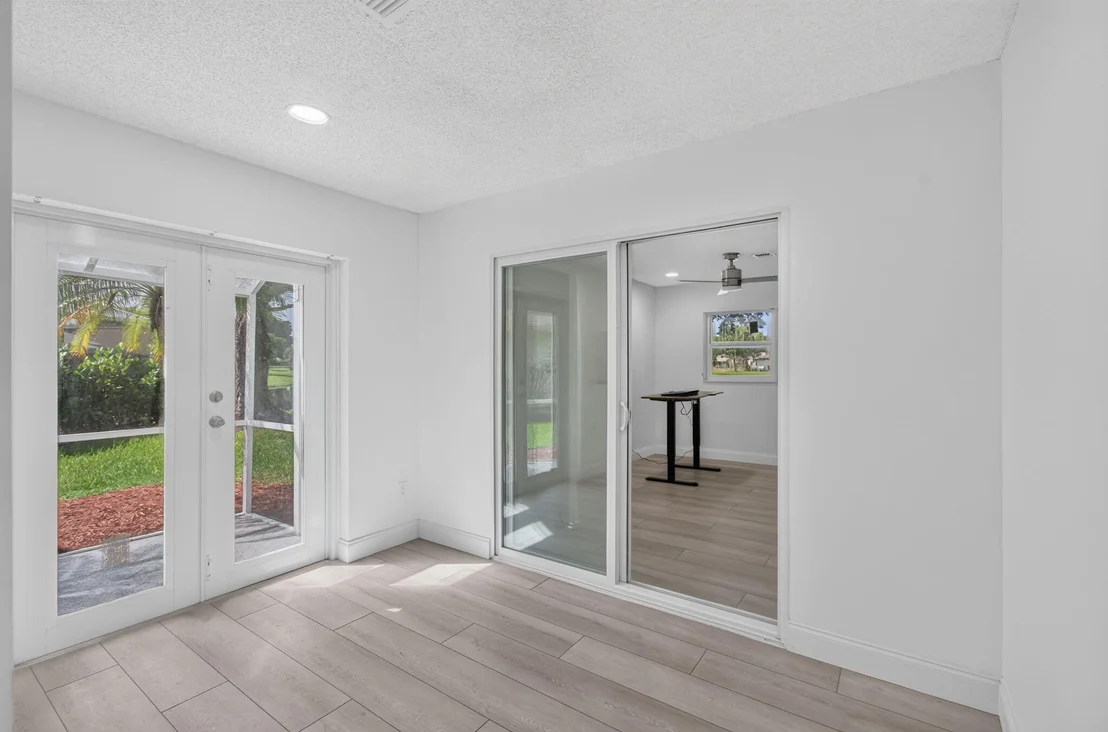 Photo of 5642 Forest Oaks Terrace