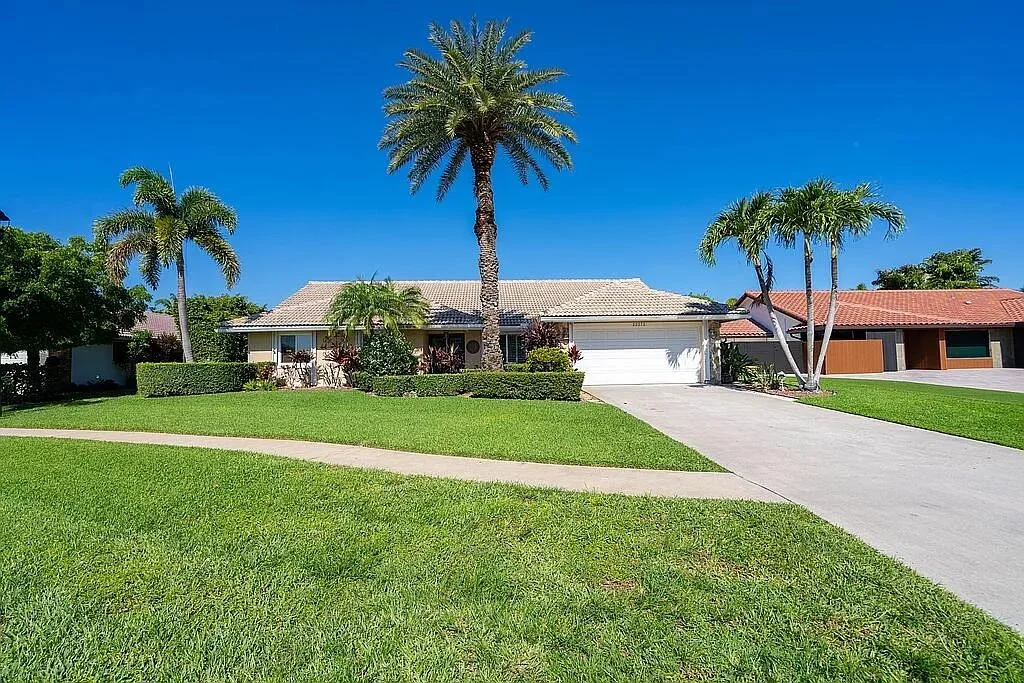 Photo of 22373 Ensenada Way