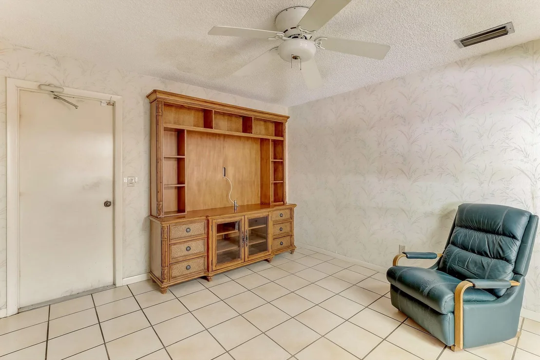 Photo of 2940 Azalea Drive