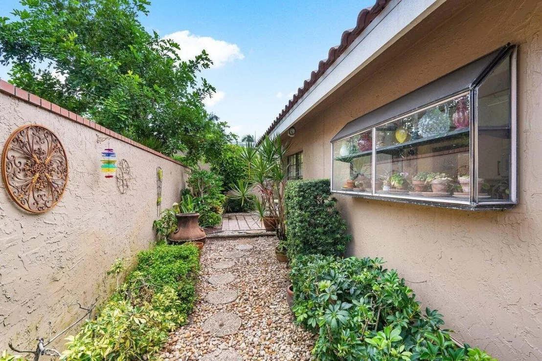 Photo of 11094 Applegate Lane