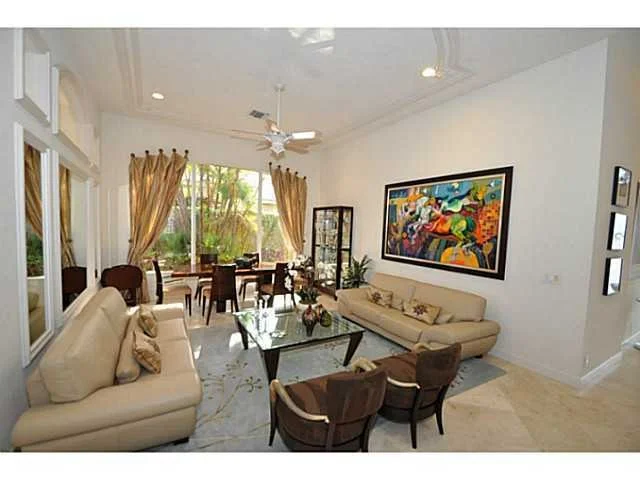 Photo of 7856 Villa D Este