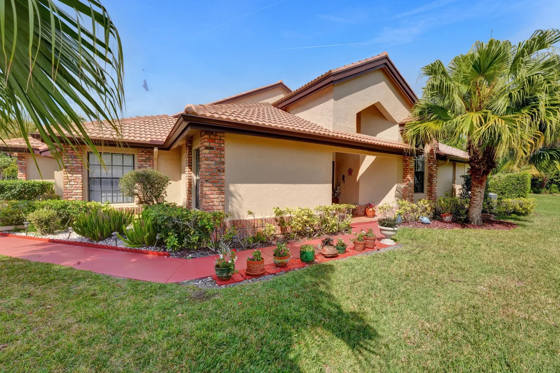 Photo of 8074 Cassia Drive