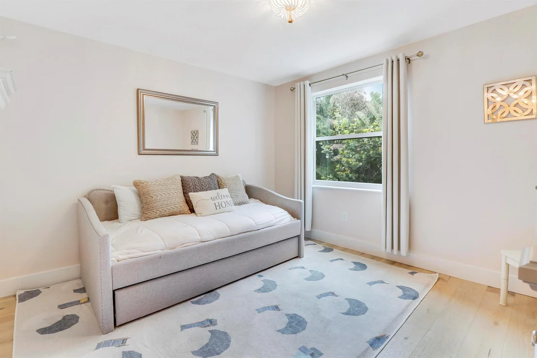 Photo of 2121 Chagall Circle