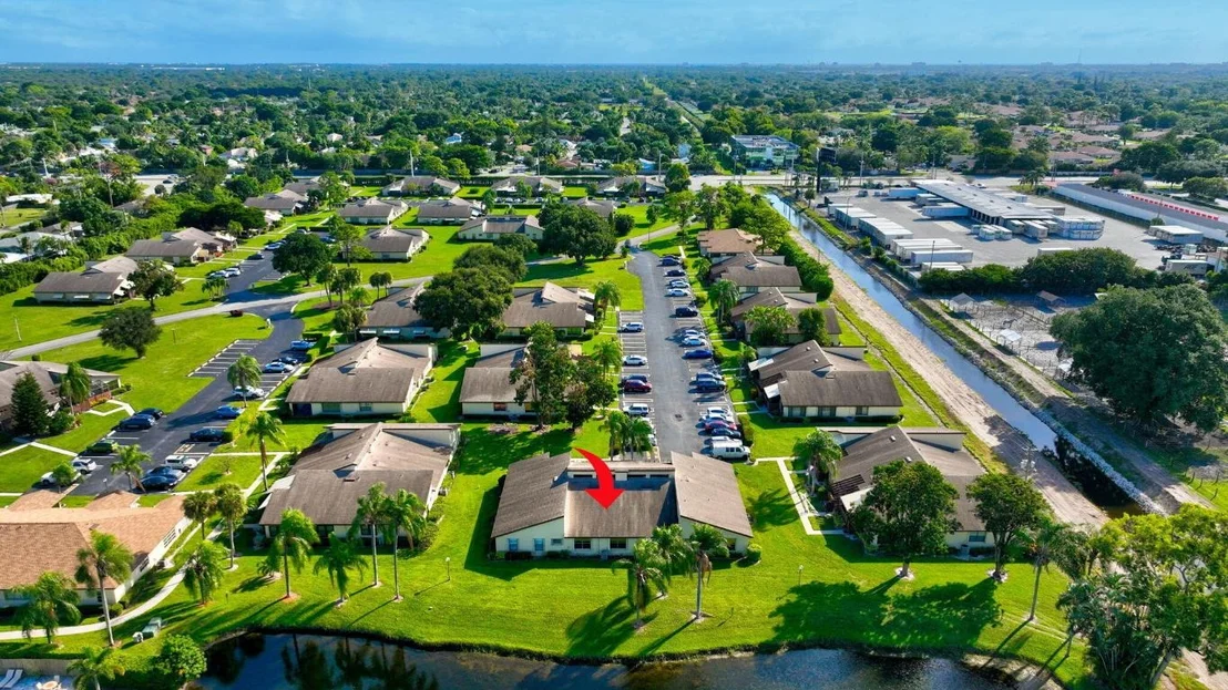 Photo of Unit C at 5100 Nesting Way