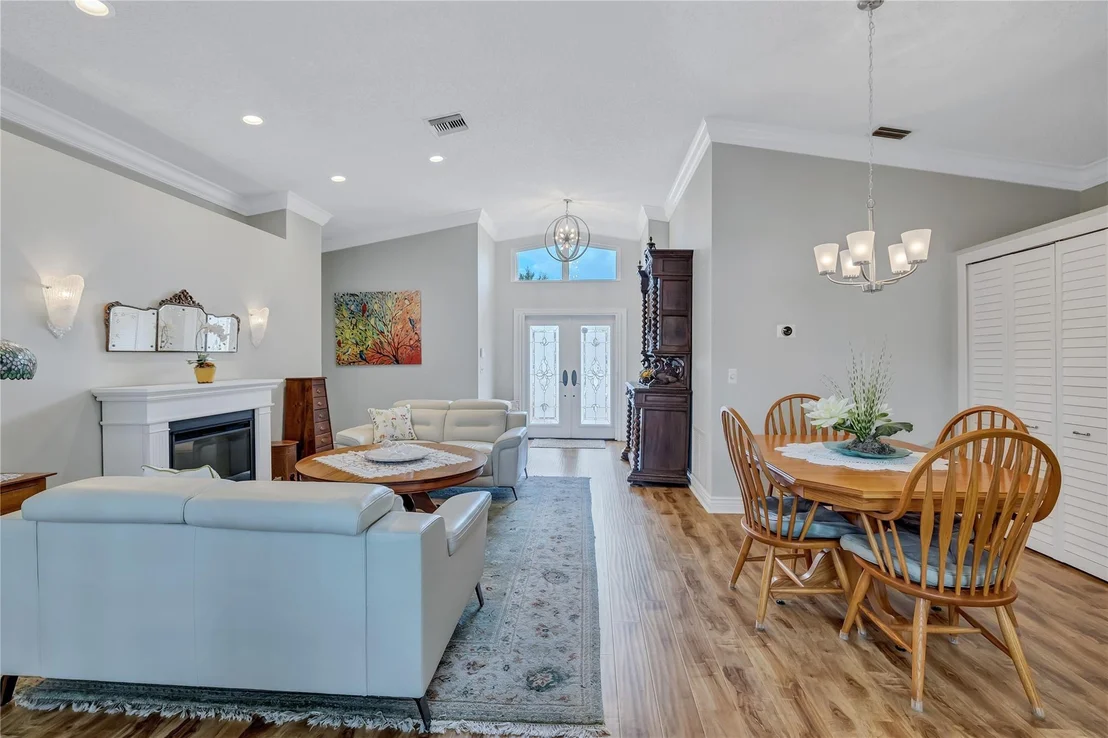 Photo of 8381 Leeway Lane