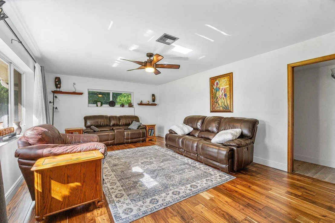 Photo of 6435 Boyd Lane
