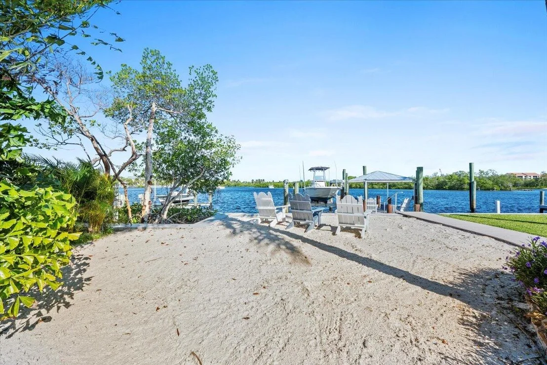Photo of 119 Elsa Road