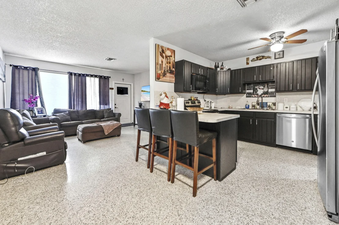 Photo of 149 Cayman Drive