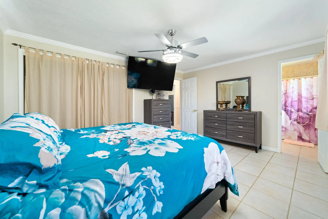 Photo of 3320 Sunrise Boulevard