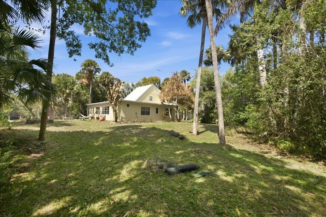 Photo of 6423 Riverland Drive
