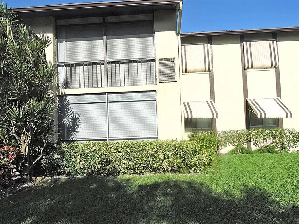 Photo of Unit B1 at 323 Pine Ridge Circle