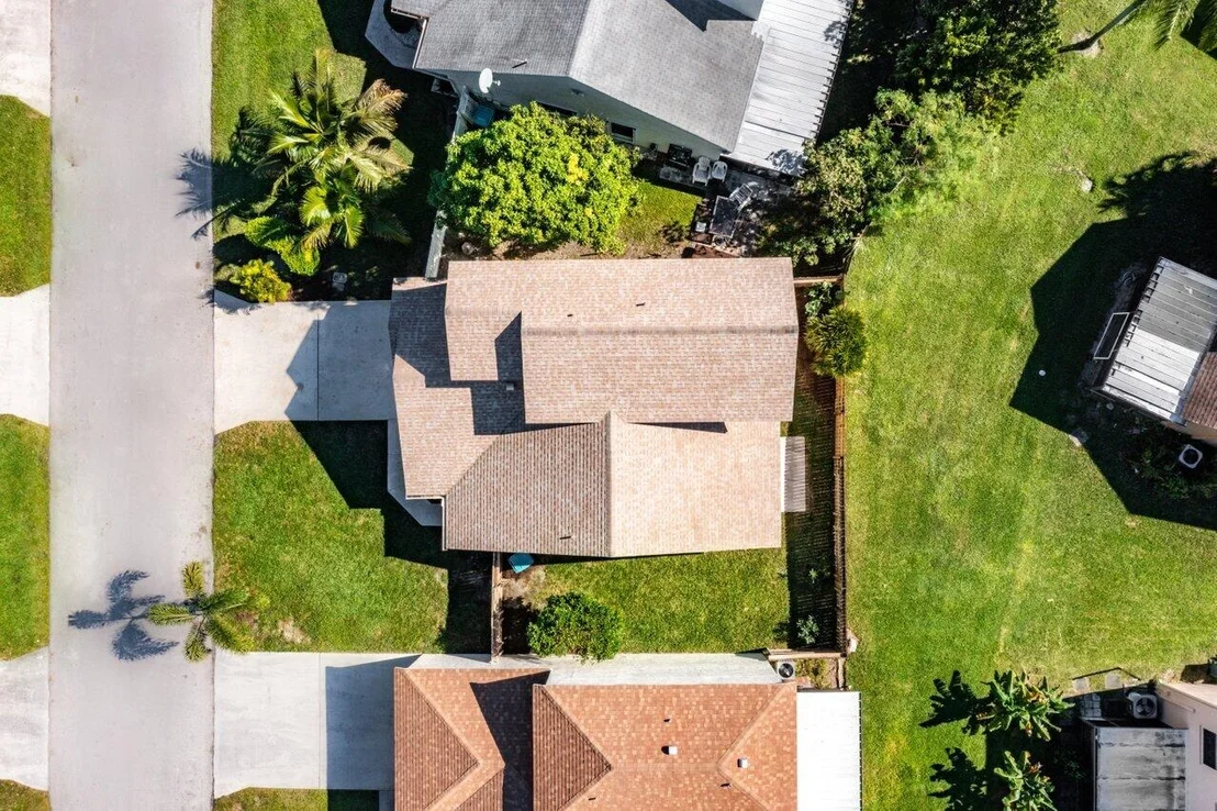 Photo of 98 Azalea Circle