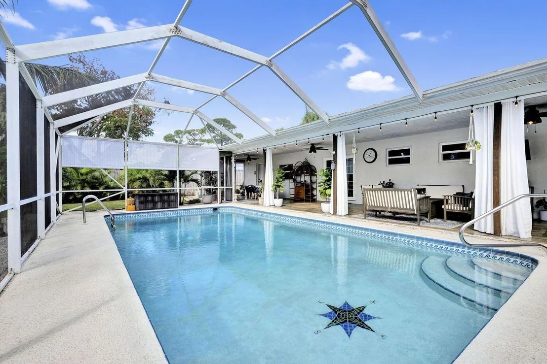 Photo of 1104 NW 12th Terrace