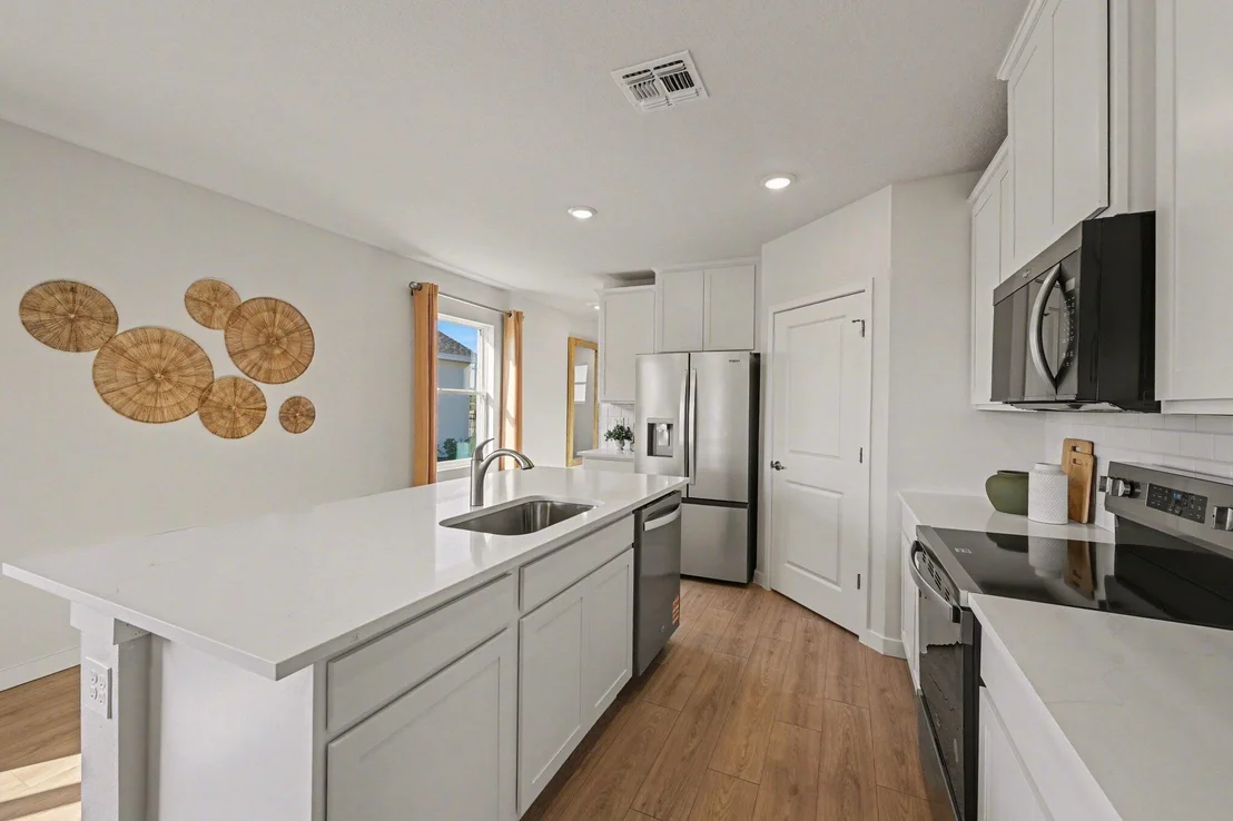Photo of 9633 Venetian Square
