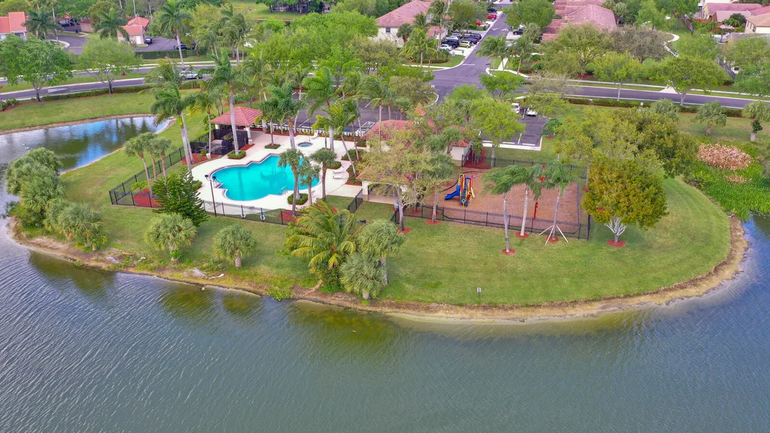 Photo of 6109 Spring Isles Boulevard