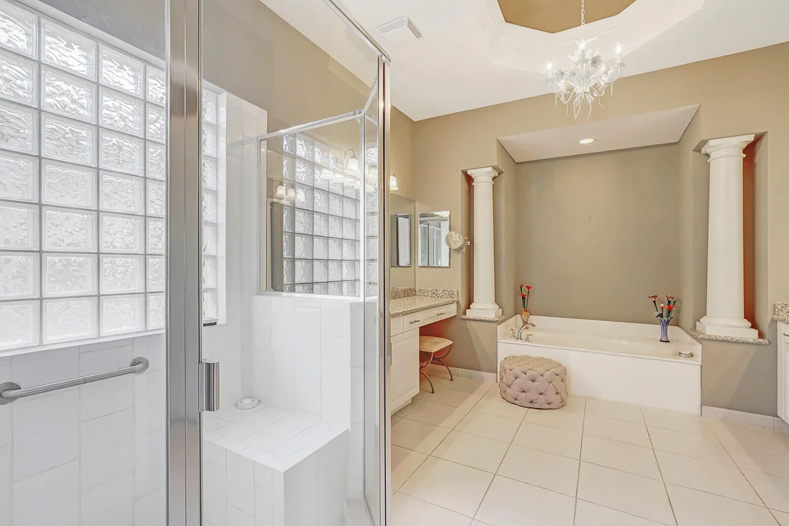 Photo of 12288 Cascade Valley Lane