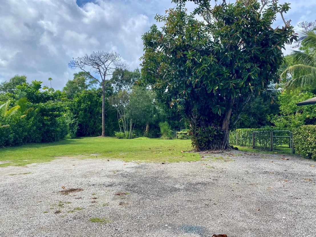 Photo of 17827 126 Terrace N