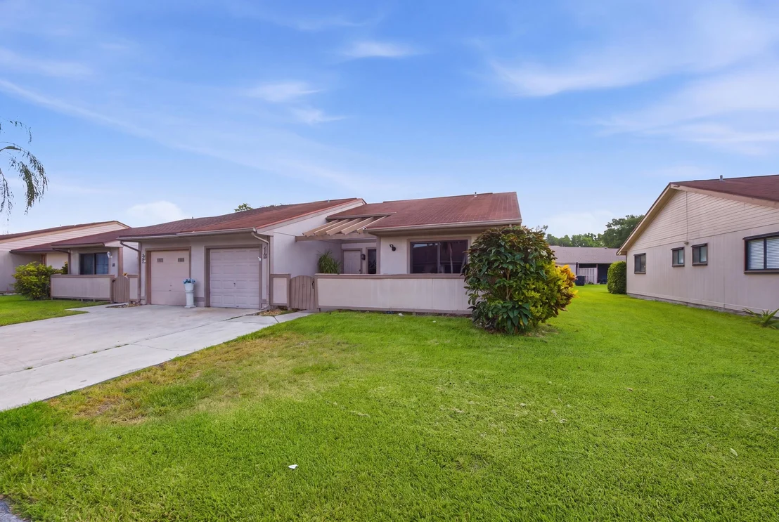 Photo of 18 WINCHMORE Lane