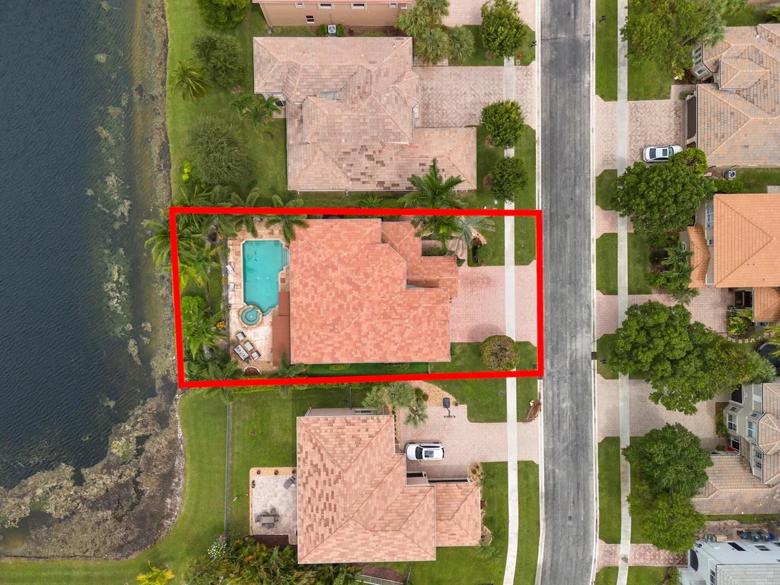 Photo of 1336 Beacon Circle