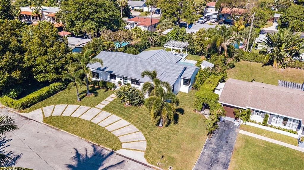 Photo of 327 Potter Road
