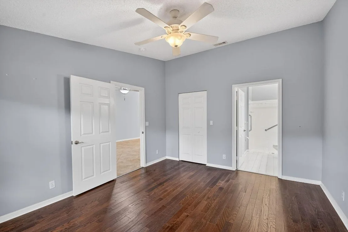 Photo of 8492 Logia Circle