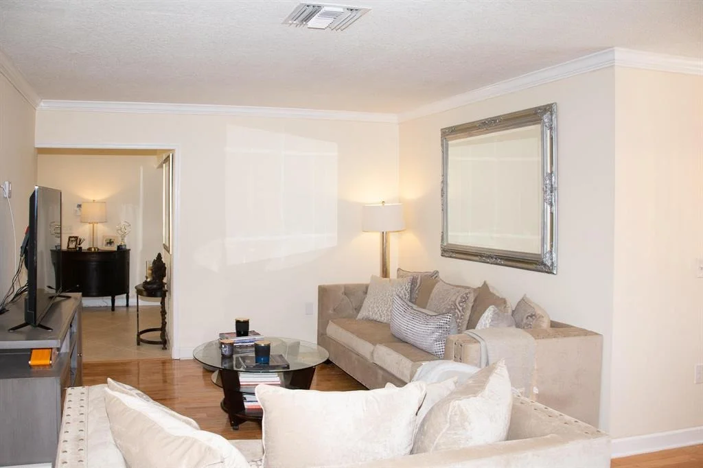 Photo of 1361 Pinetta Circle