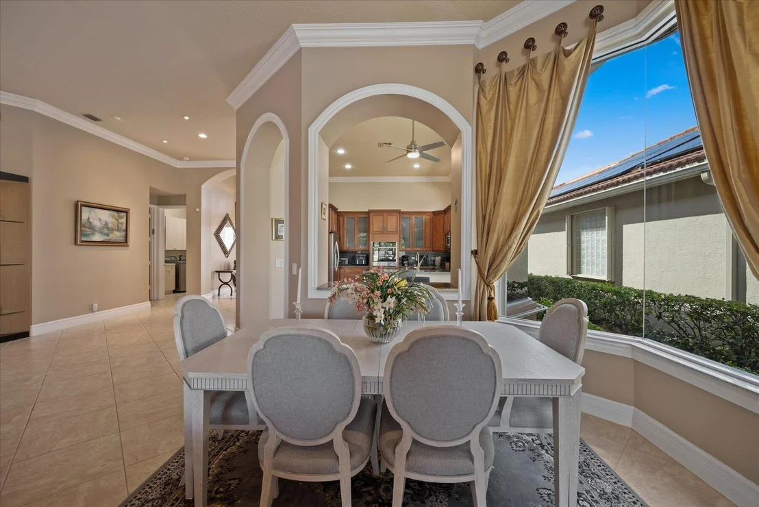 Photo of 10463 Laurel Estates Lane