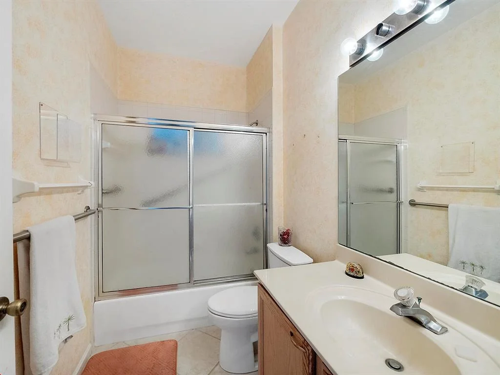 Photo of 2741 Pointe Circle