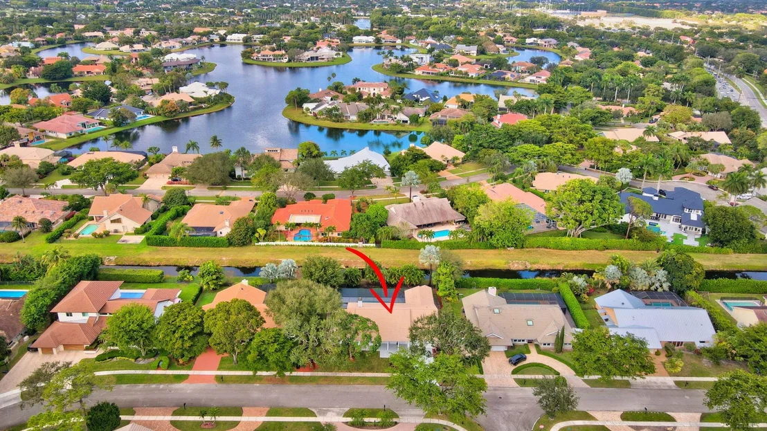 Photo of 3065 Saint James Drive