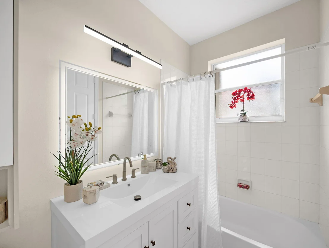 Photo of 2754 Danforth Terrace