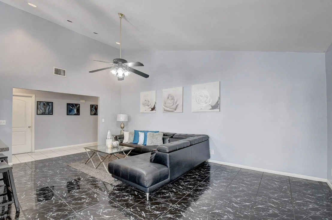 Photo of 82 Baytree Circle